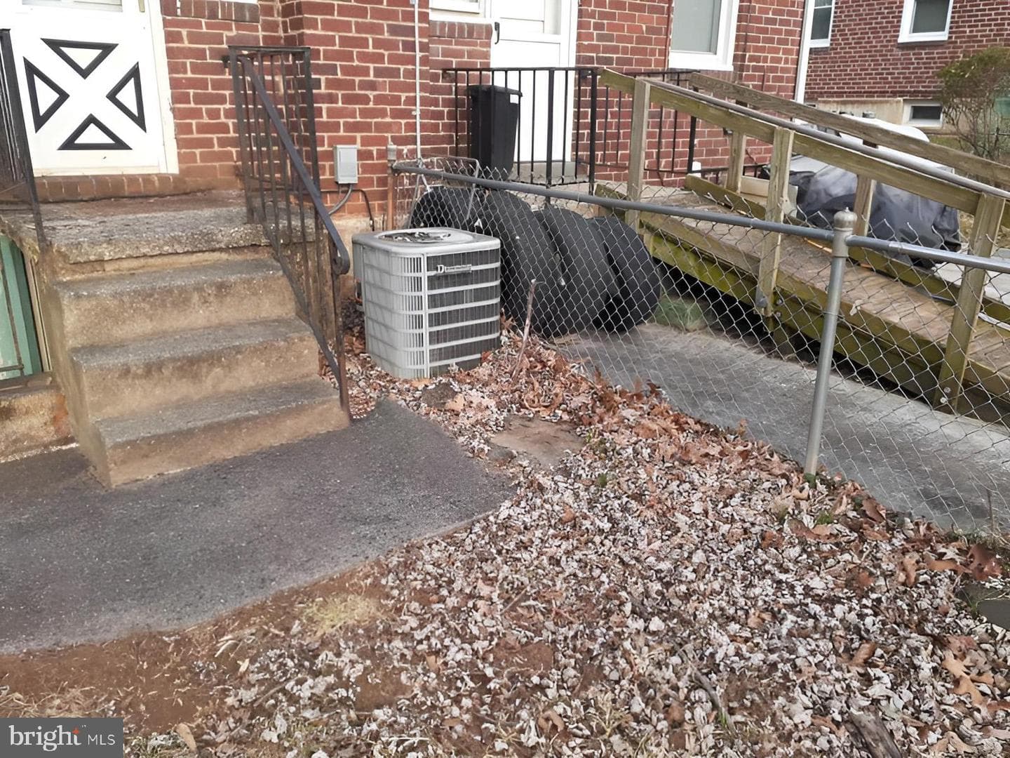 5619 Wesley Avenue photo 37