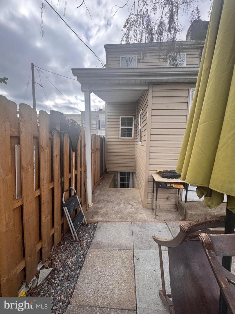 424 Freeman Street photo 22