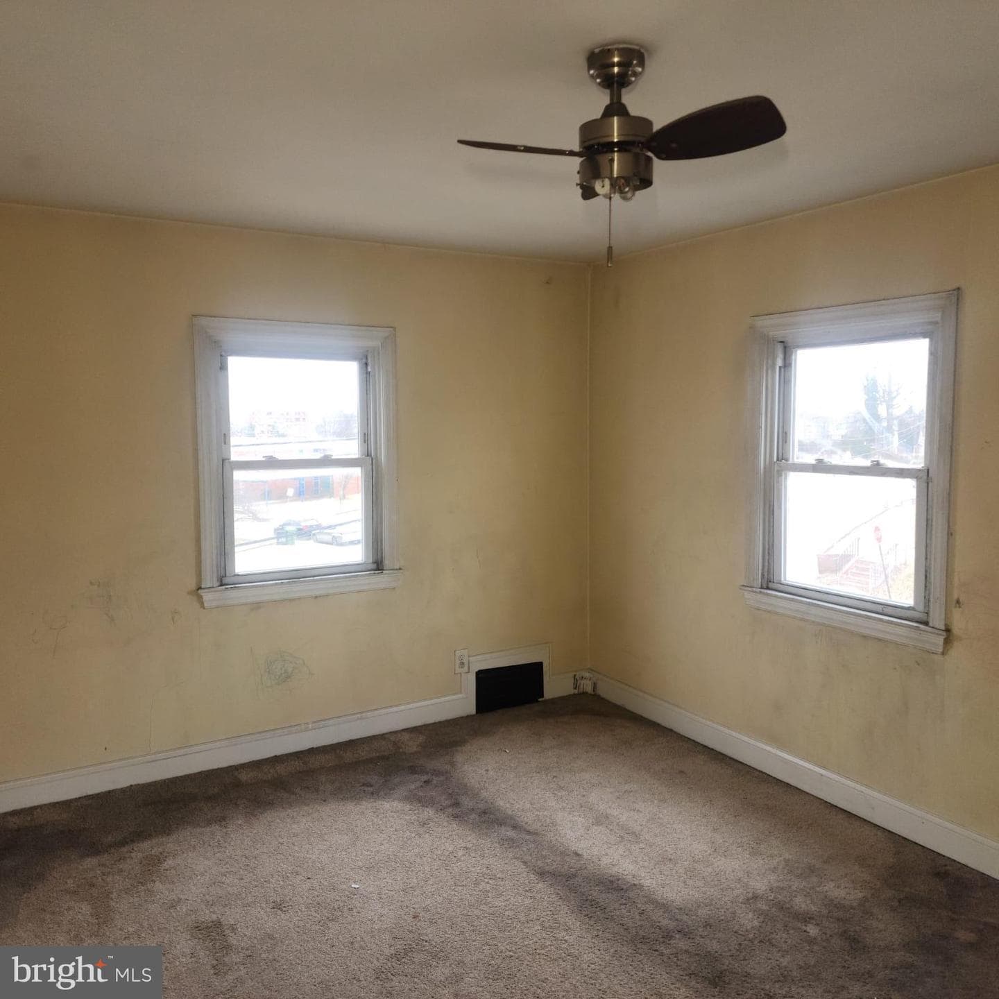 3800 Fernhill Avenue photo 12