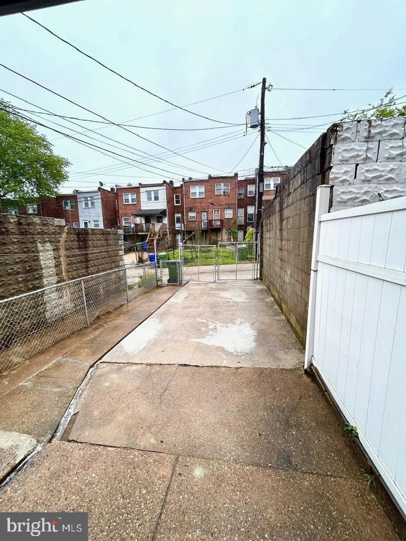 3925 Colborne Road photo 16