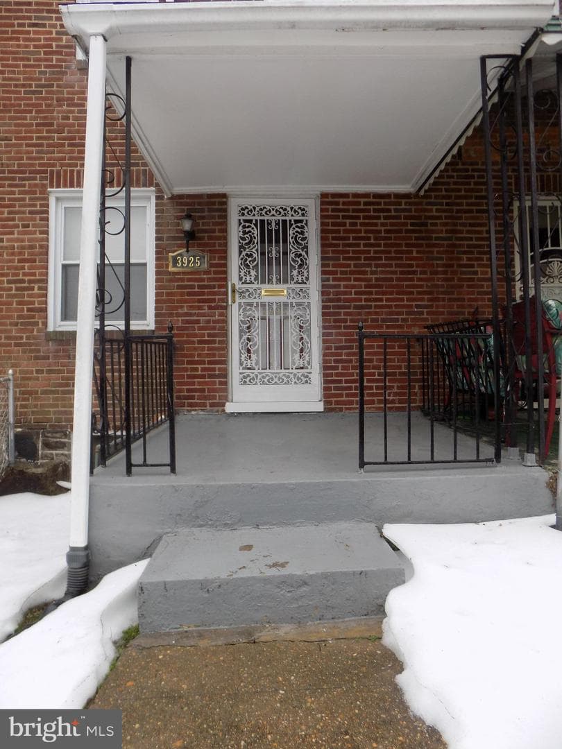 3925 Colborne Road photo 2