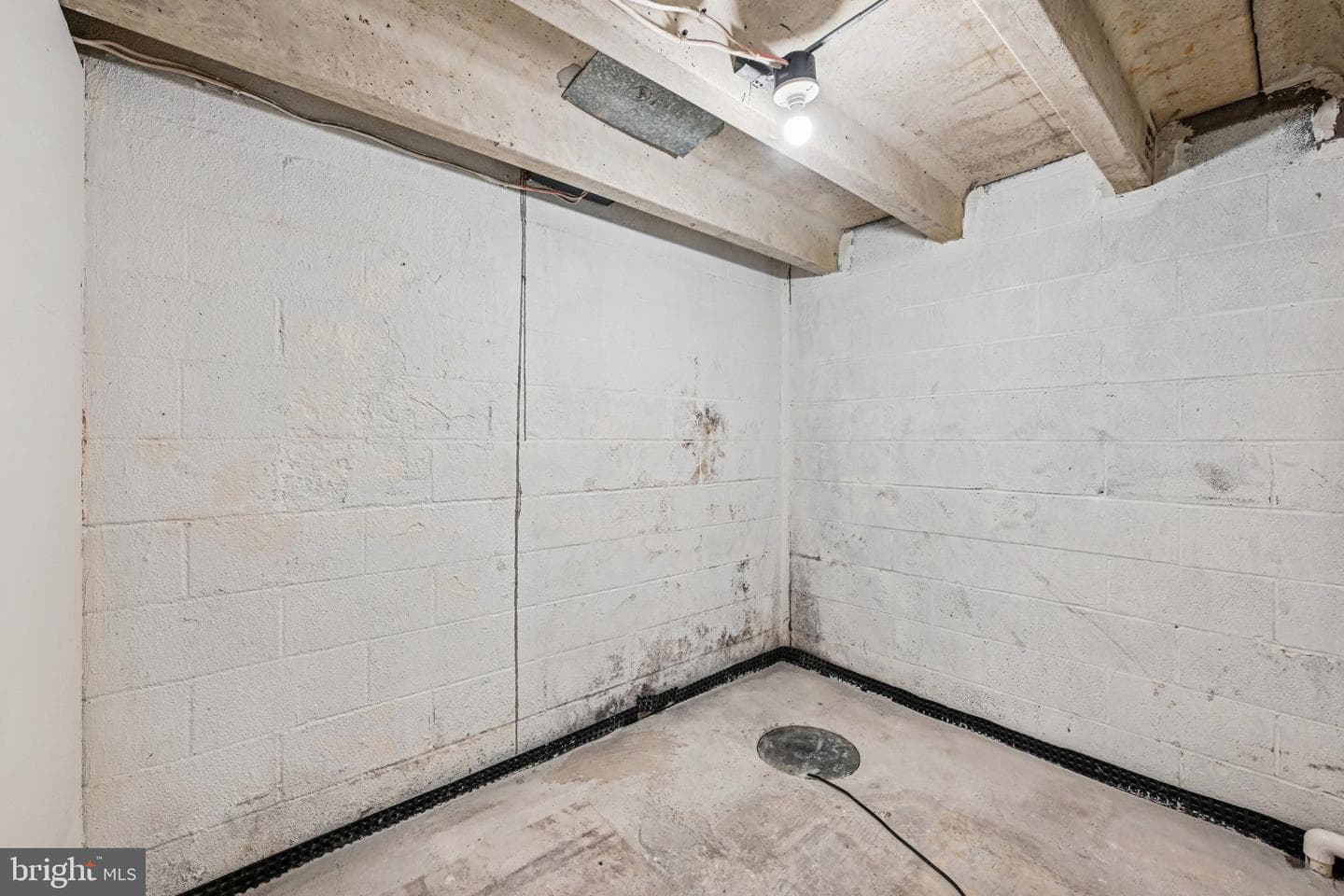 2303 Bayleaf Court photo 33