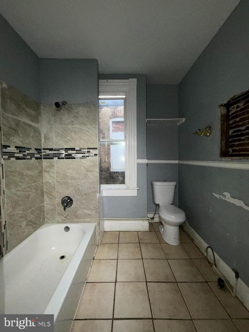 2449 Woodbrook Avenue photo 23