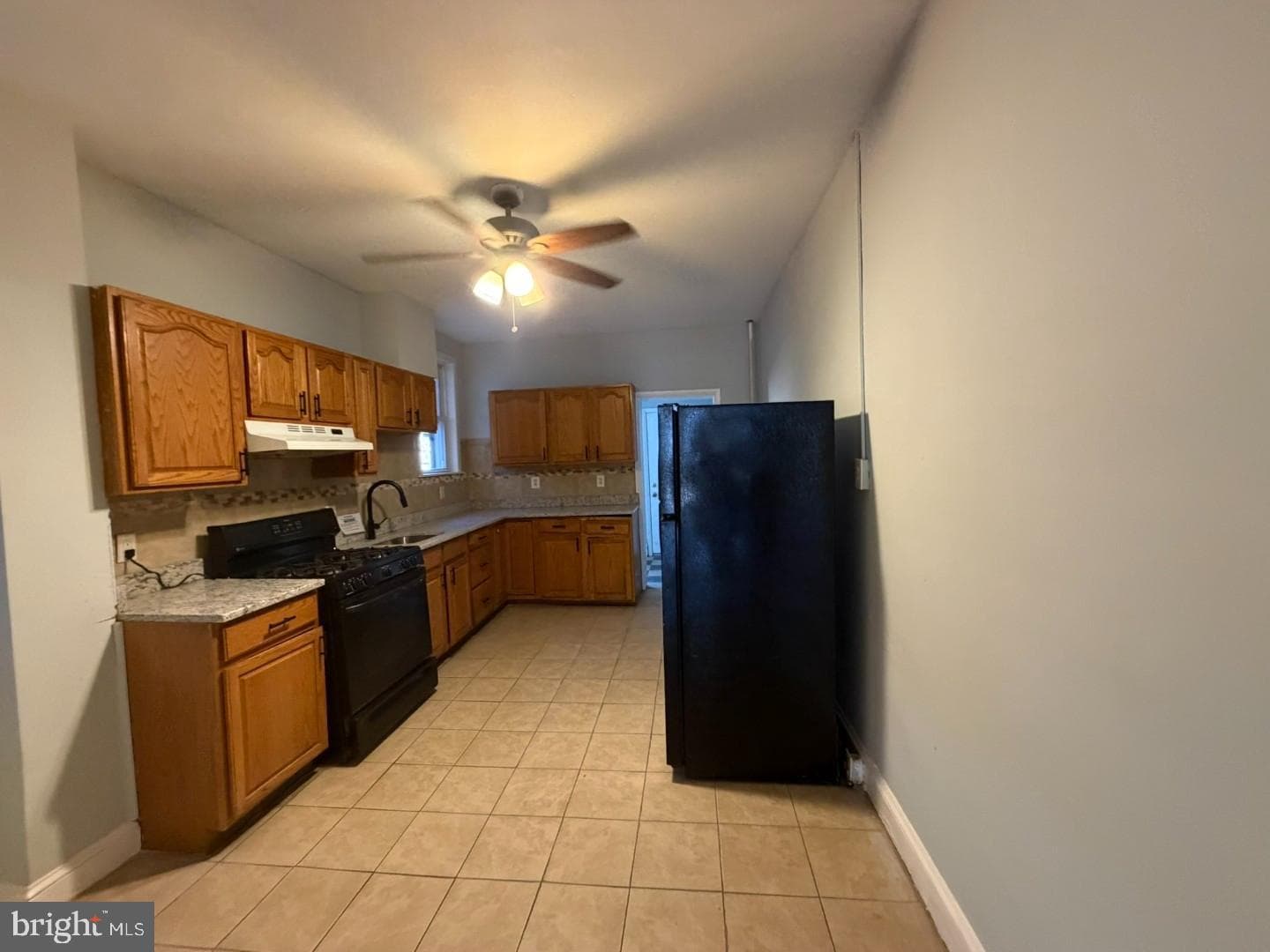 2952 Presstman Street photo 14