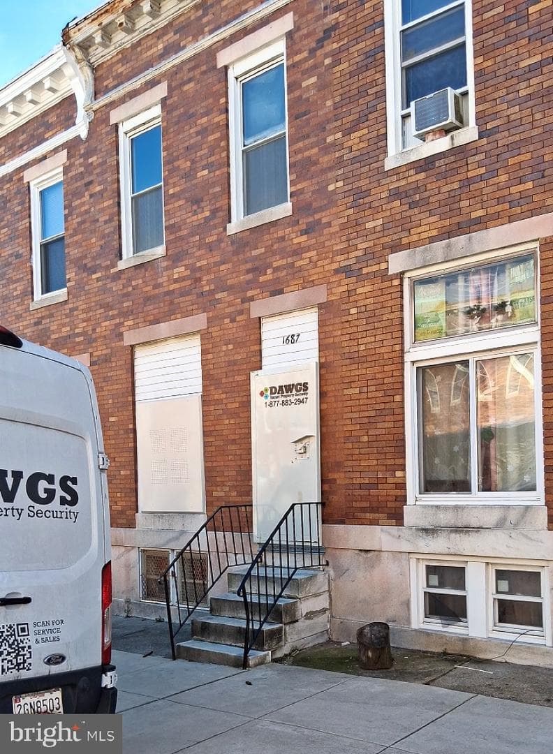 1687 Darley Avenue, Baltimore