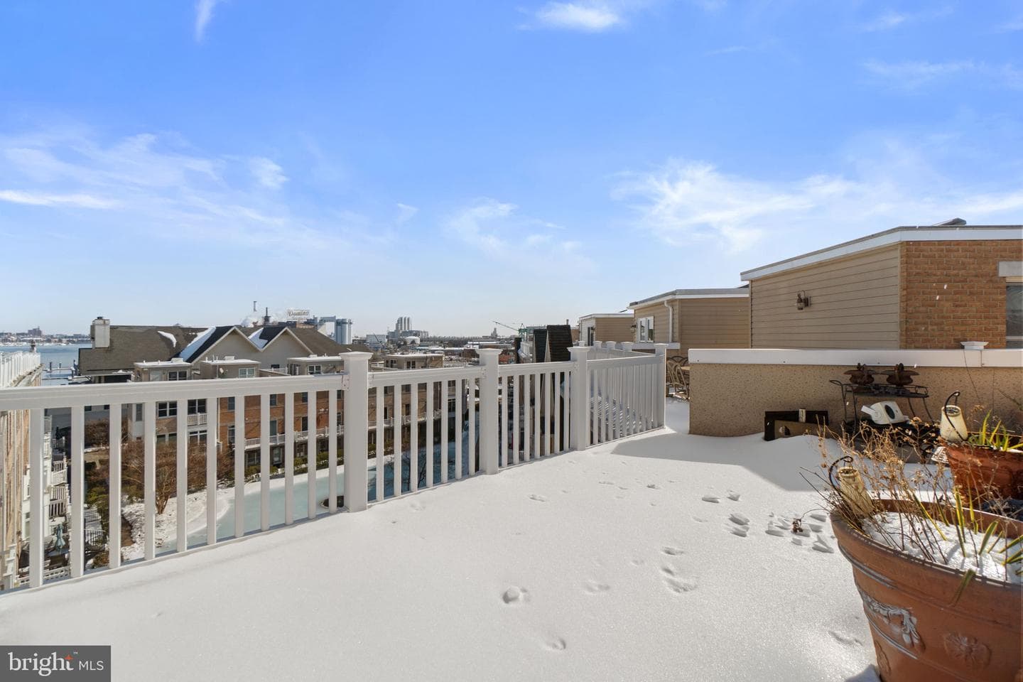 1225 Harbor Island Walk photo 43