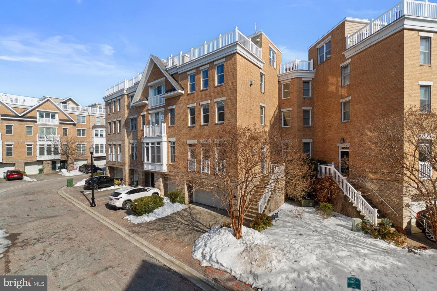 1225 Harbor Island Walk photo 5