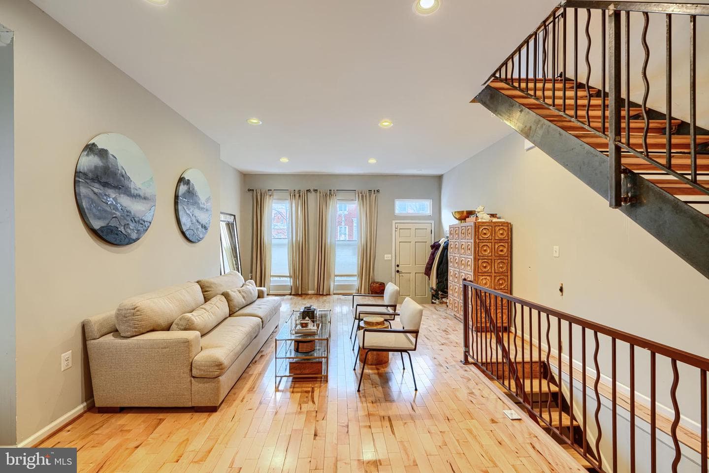 1711 Hollins Street photo 10