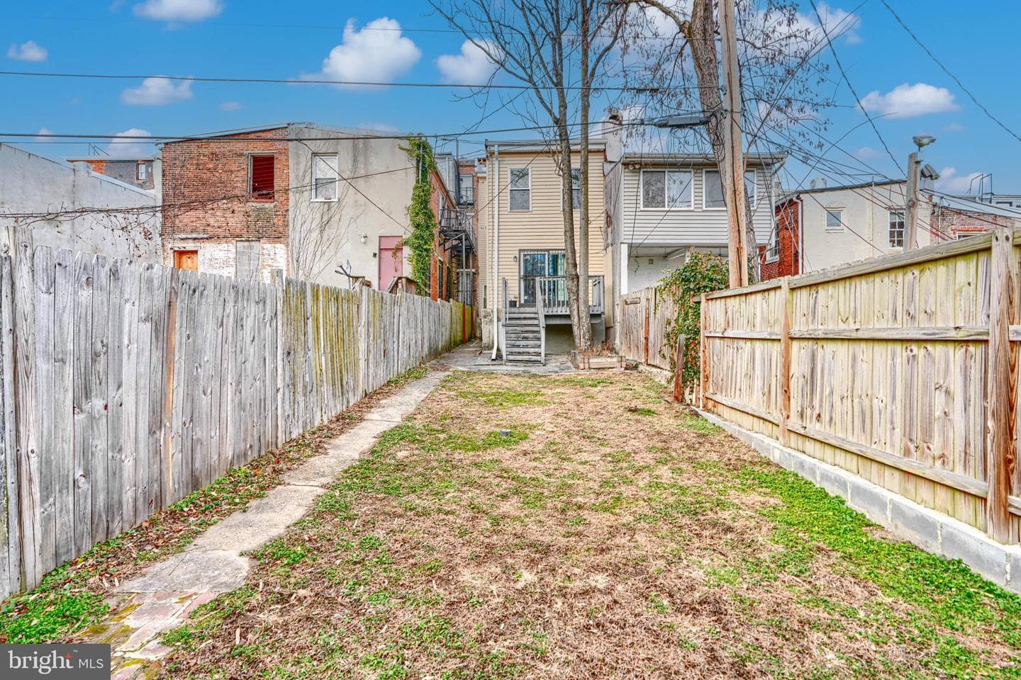 1711 Hollins Street photo 49