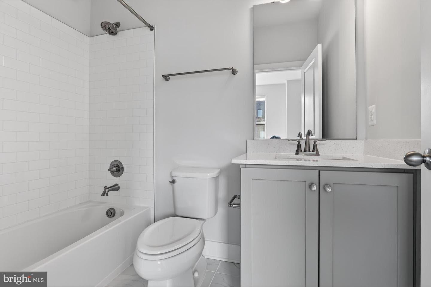 2719 Light Street photo 14