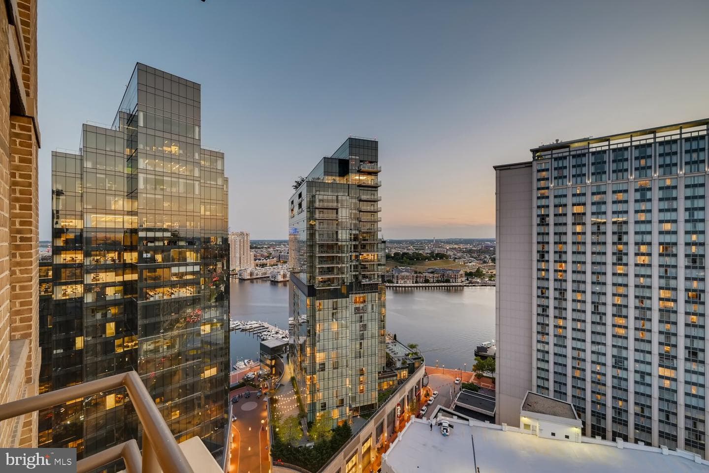 675 President Street #2702, Baltimore