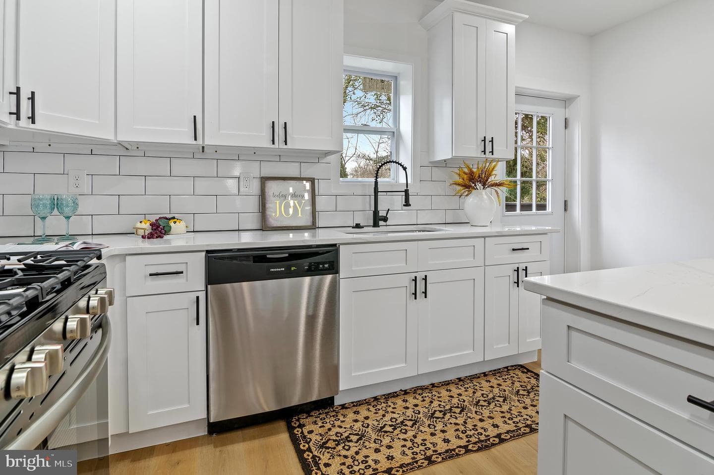 4008 Chesley Avenue photo 30