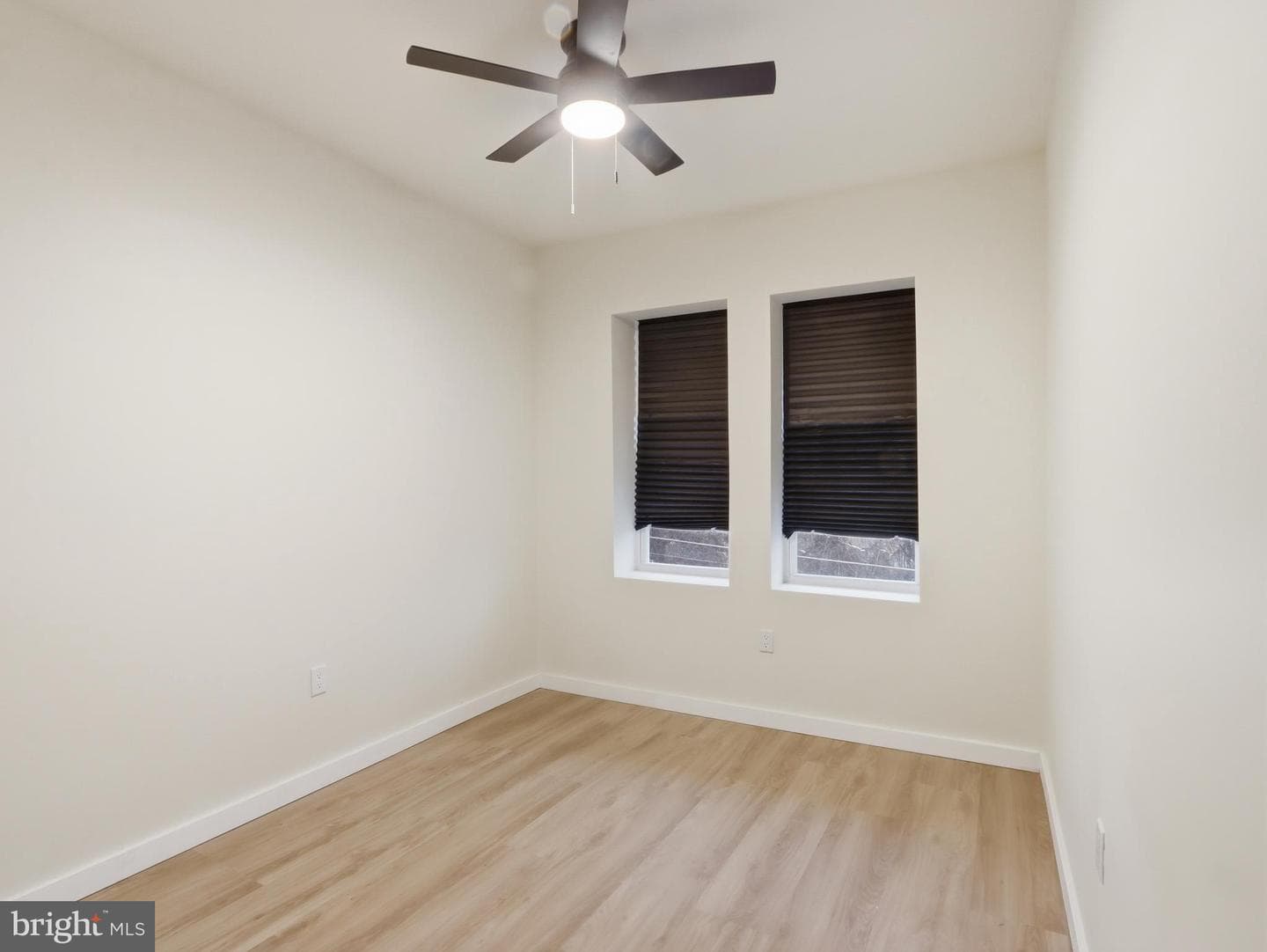 4201 Ivanhoe Avenue photo 10
