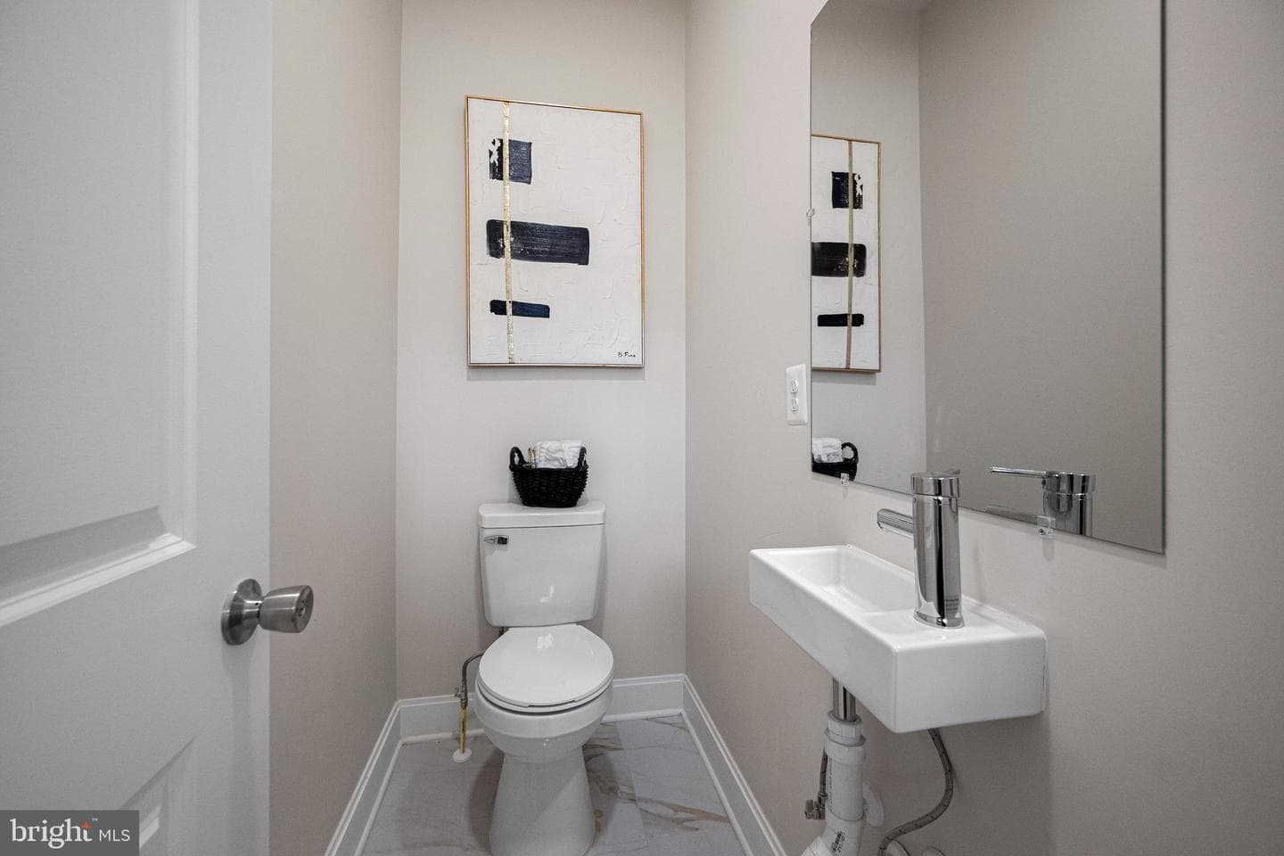 2323 Sidney Avenue photo 13