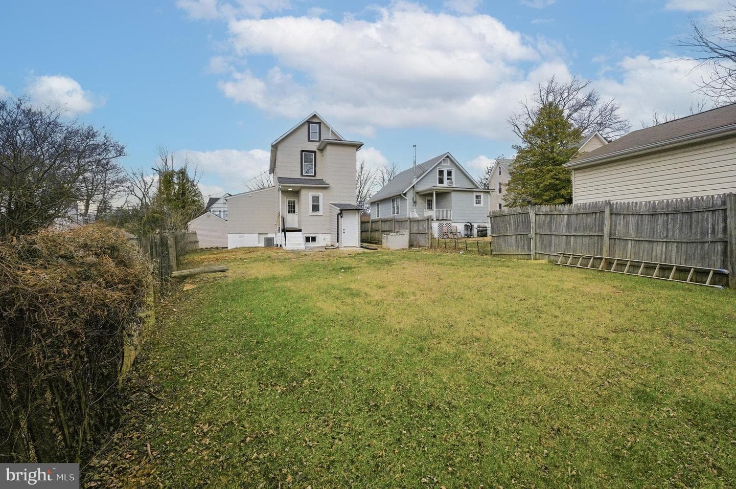 5909 Marluth Avenue photo 27