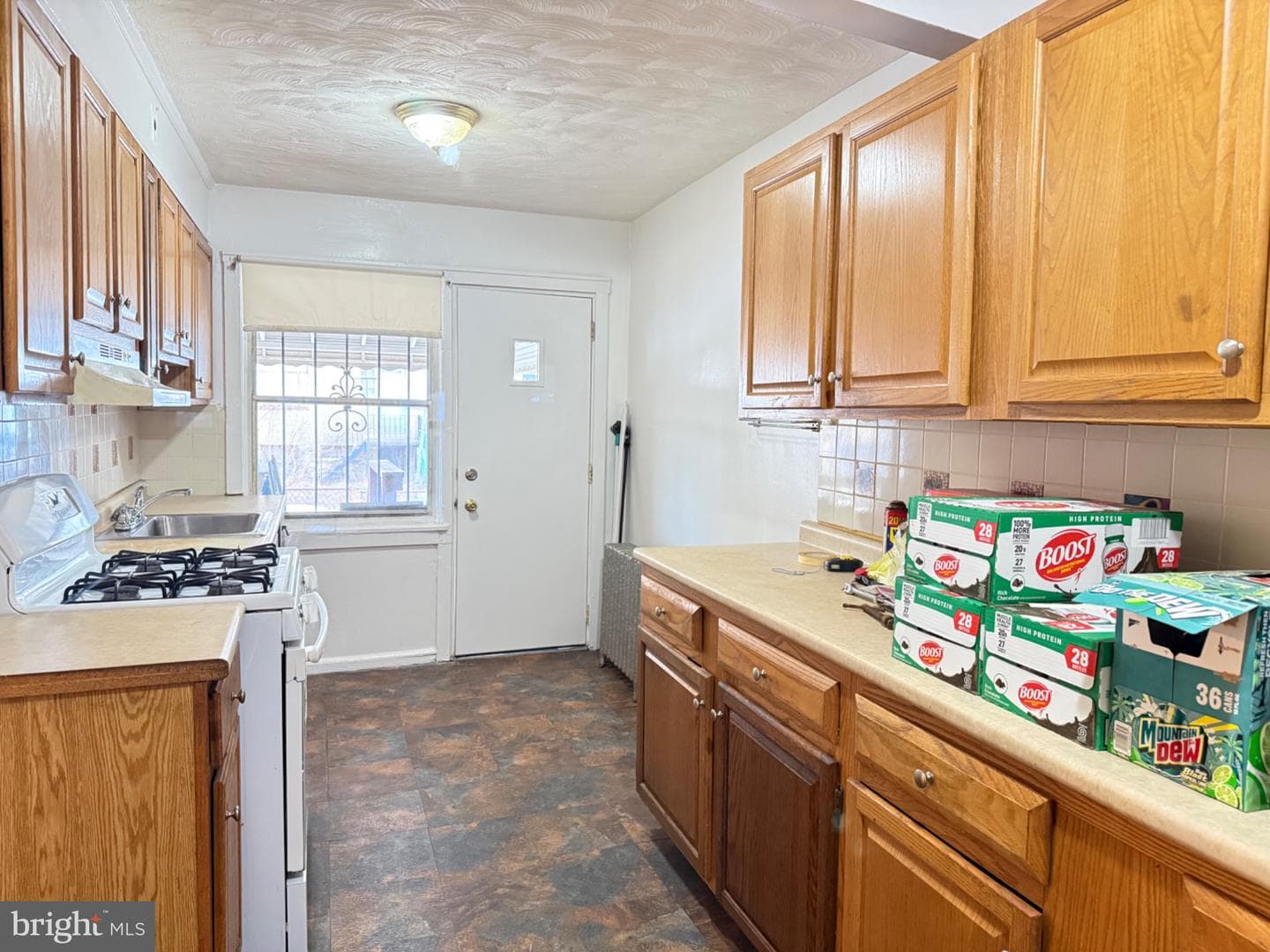5135 Pembridge Avenue photo 9