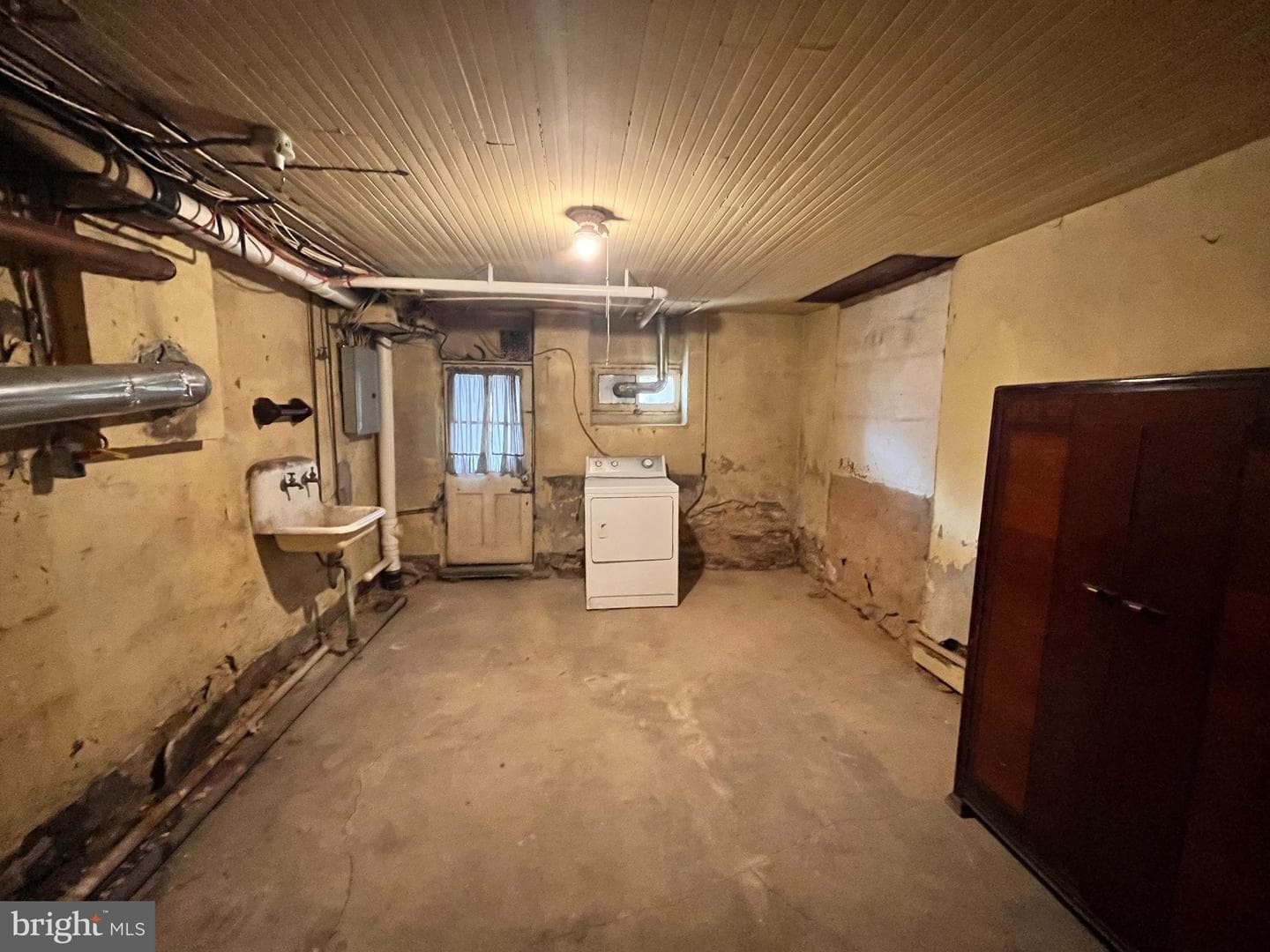 2541 Christian Street photo 13
