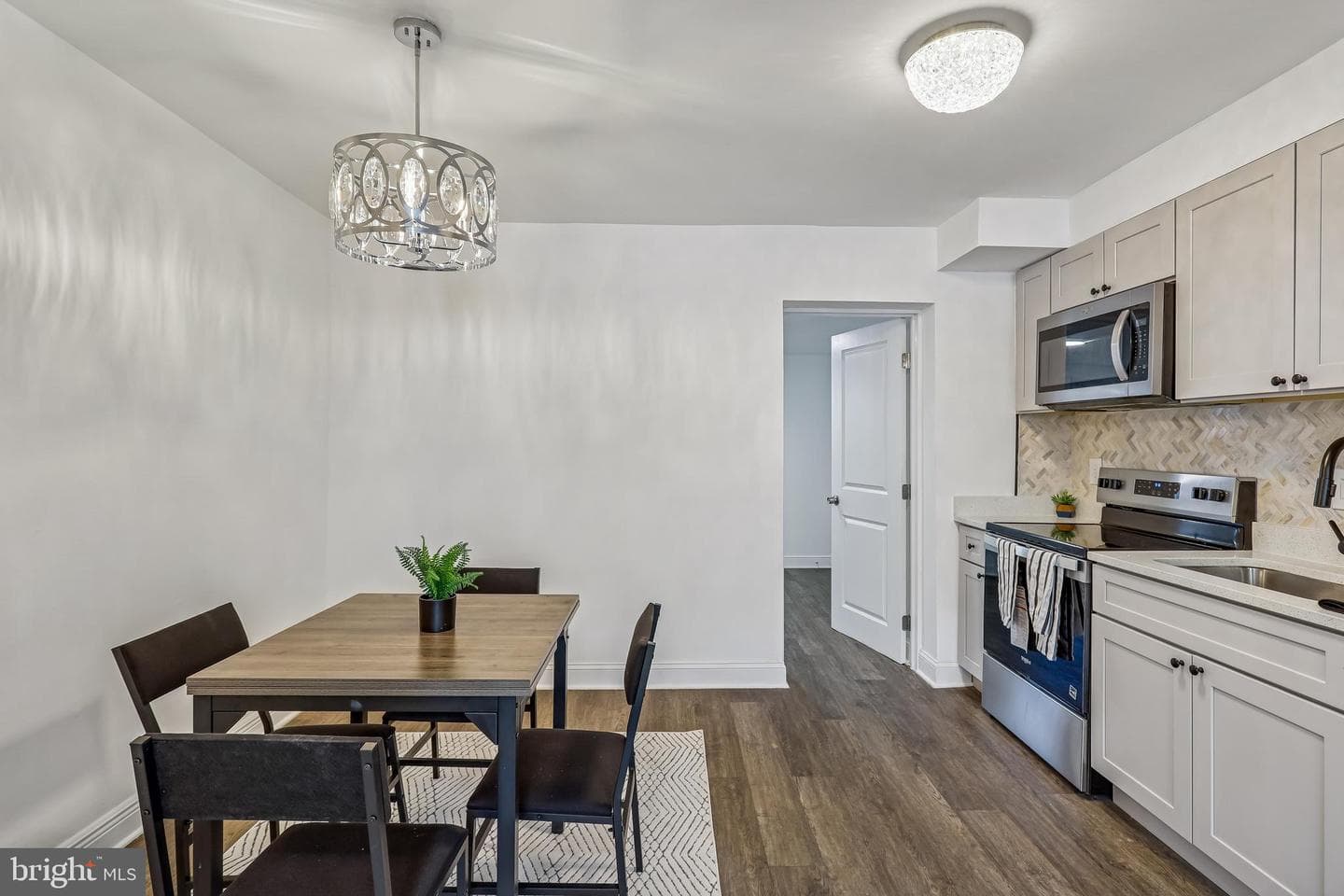 3614 Saint Margaret photo 9