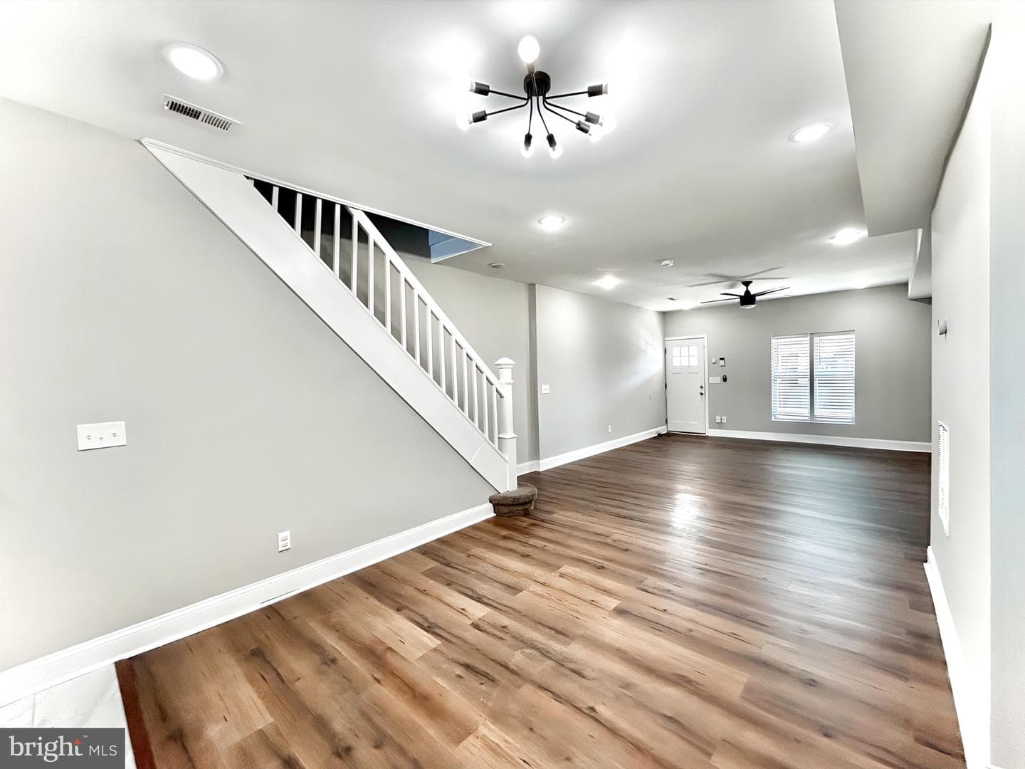 2328 Calverton Heights Avenue photo 6