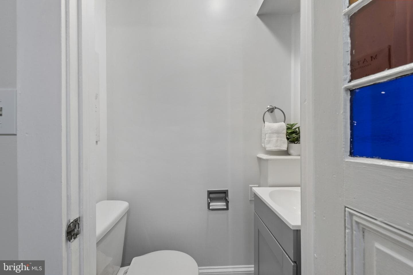 637 S Patterson Park Avenue photo 10