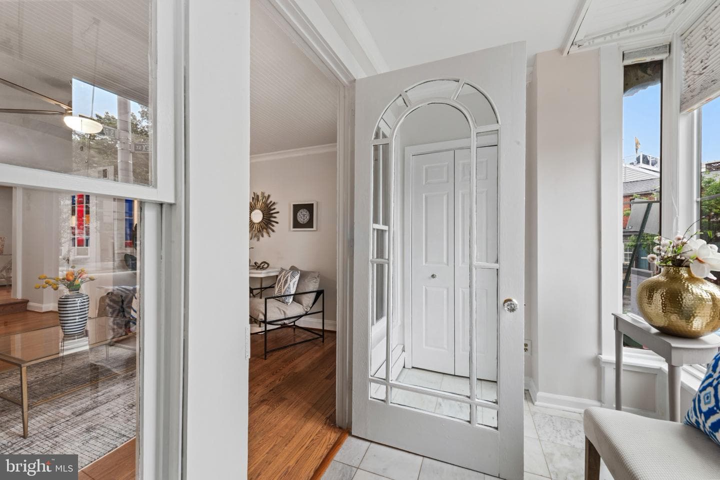 637 S Patterson Park Avenue photo 4