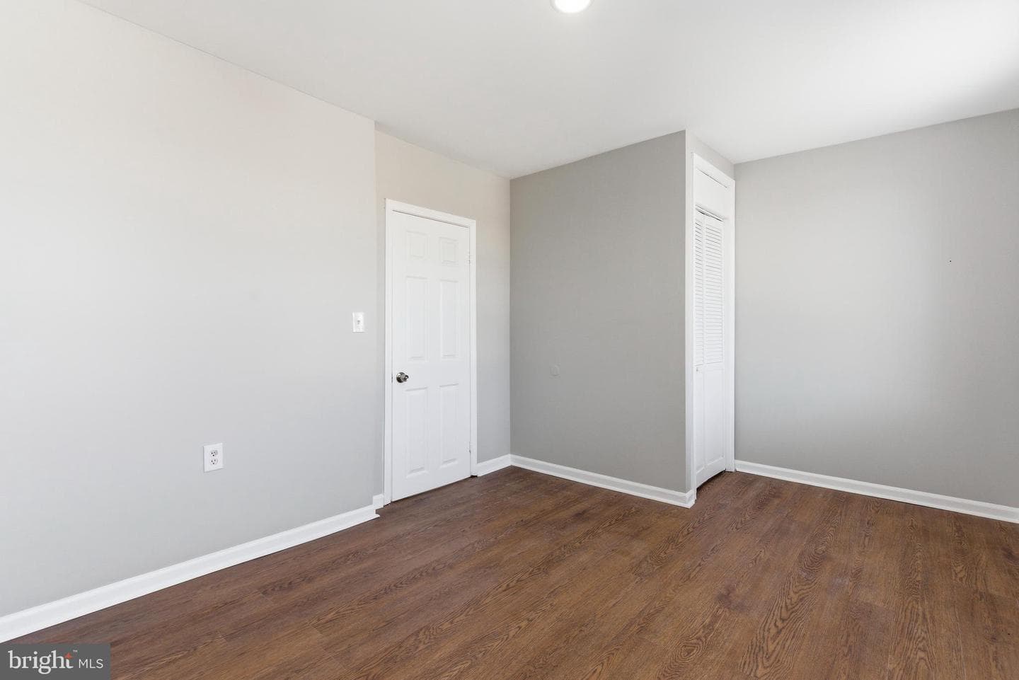 3427 Ravenwood Avenue photo 19