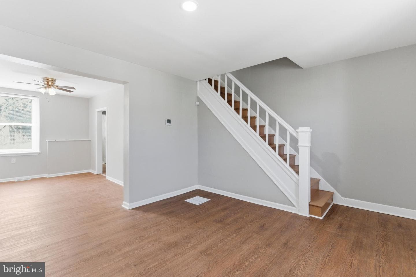 3427 Ravenwood Avenue photo 5
