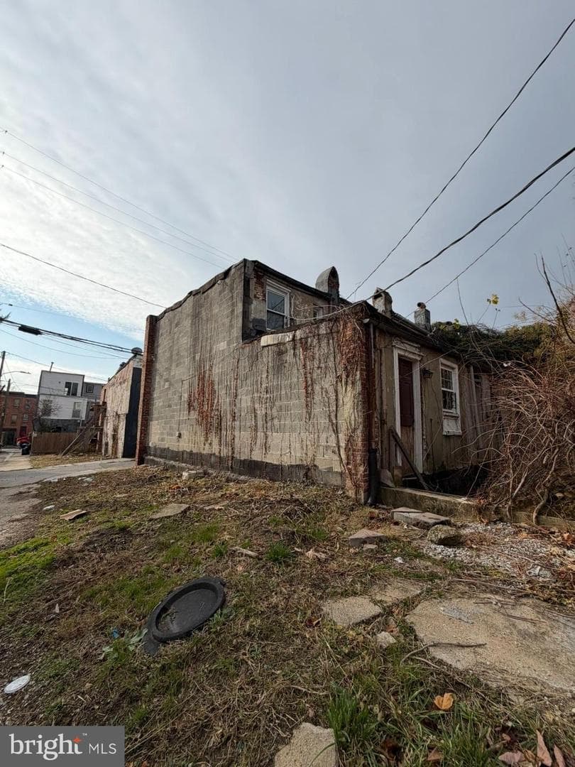 1604 Lemmon Street photo 19