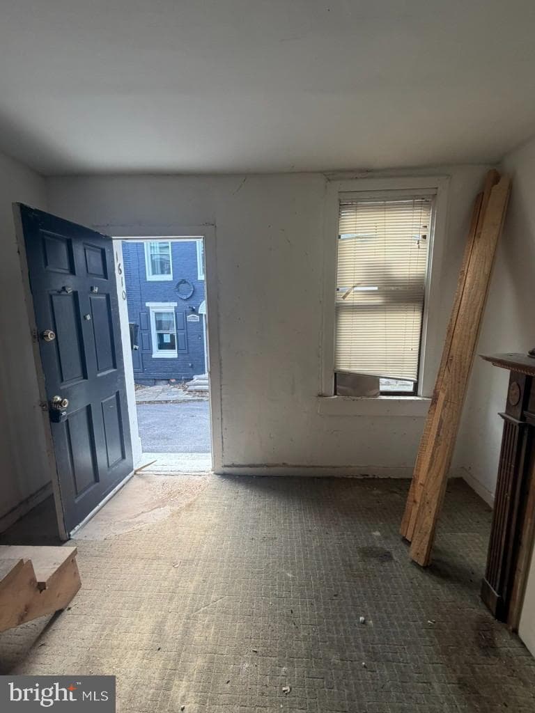 1610 Lemmon Street photo 4