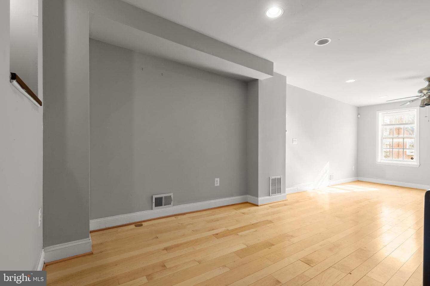 1012 W Lombard Street photo 13