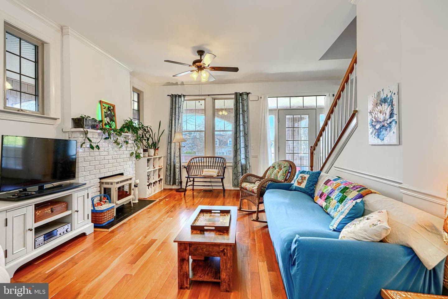 2215 South Road photo 20