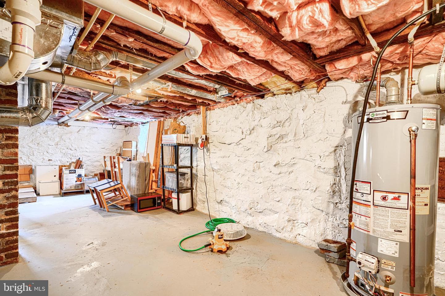 2215 South Road photo 46
