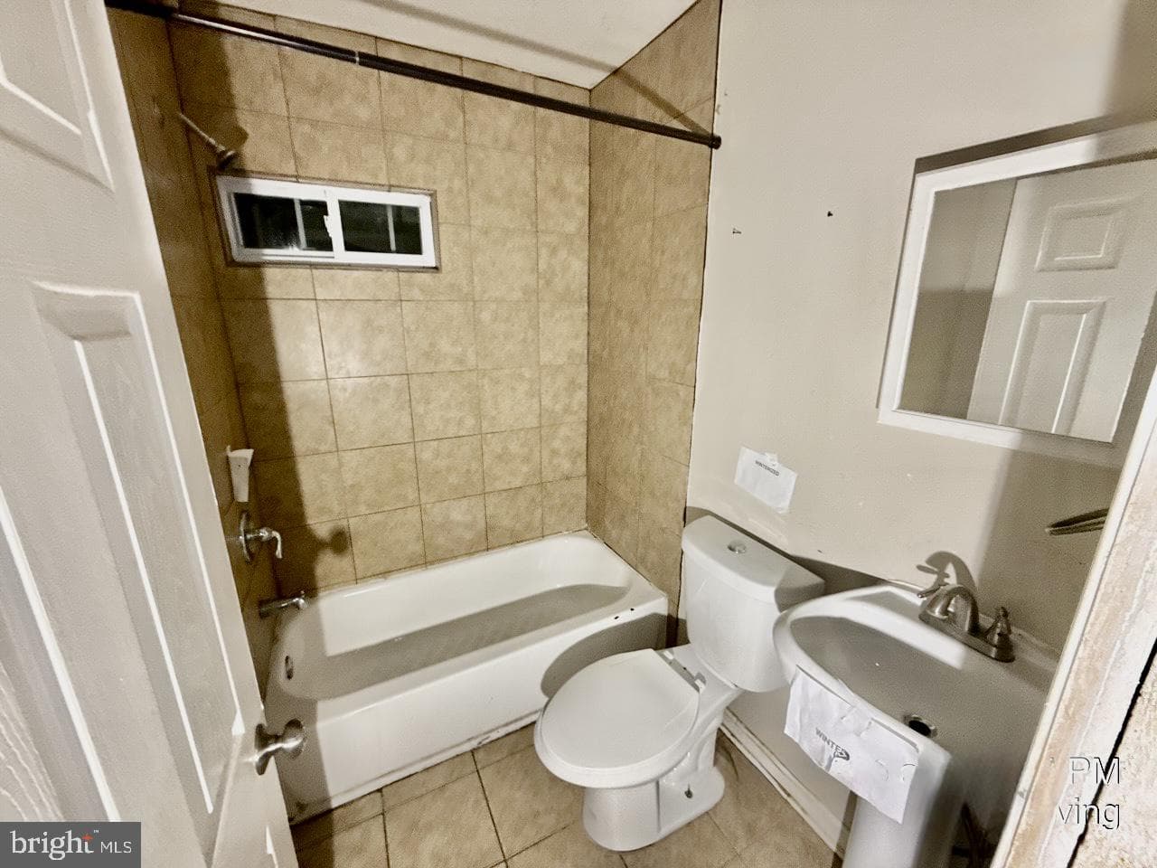 152 Irving Street photo 7