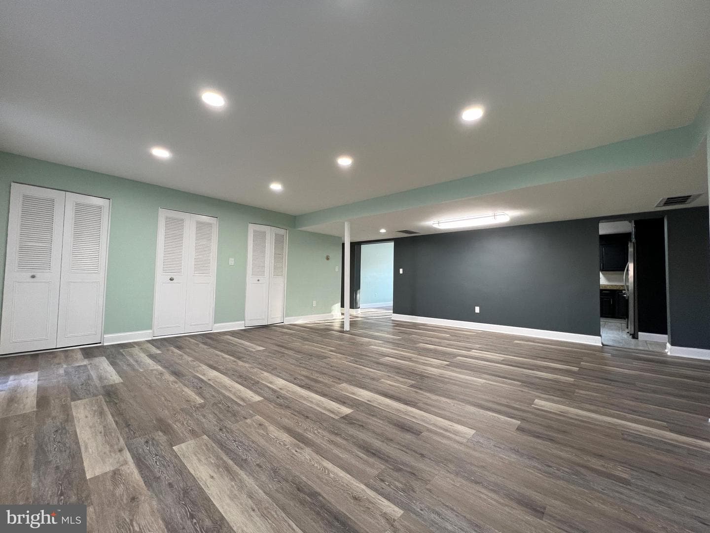 3651 Glengyle Avenue #2f photo 19