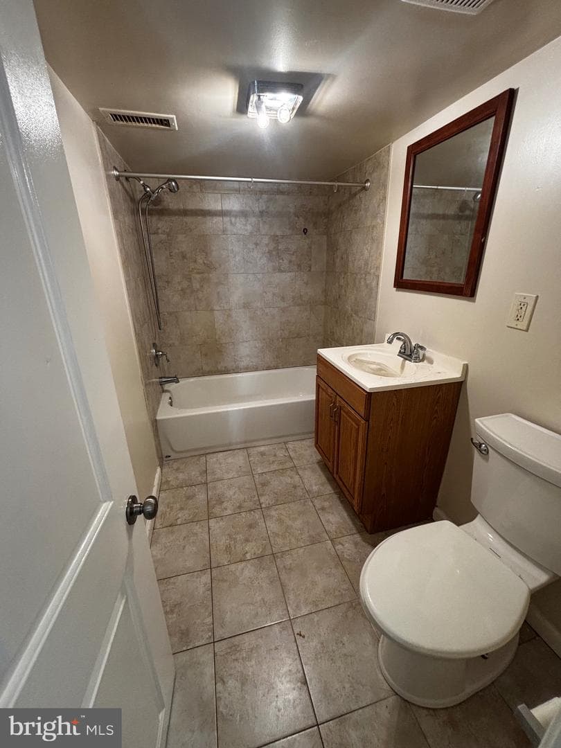 422 S Smallwood Street photo 16