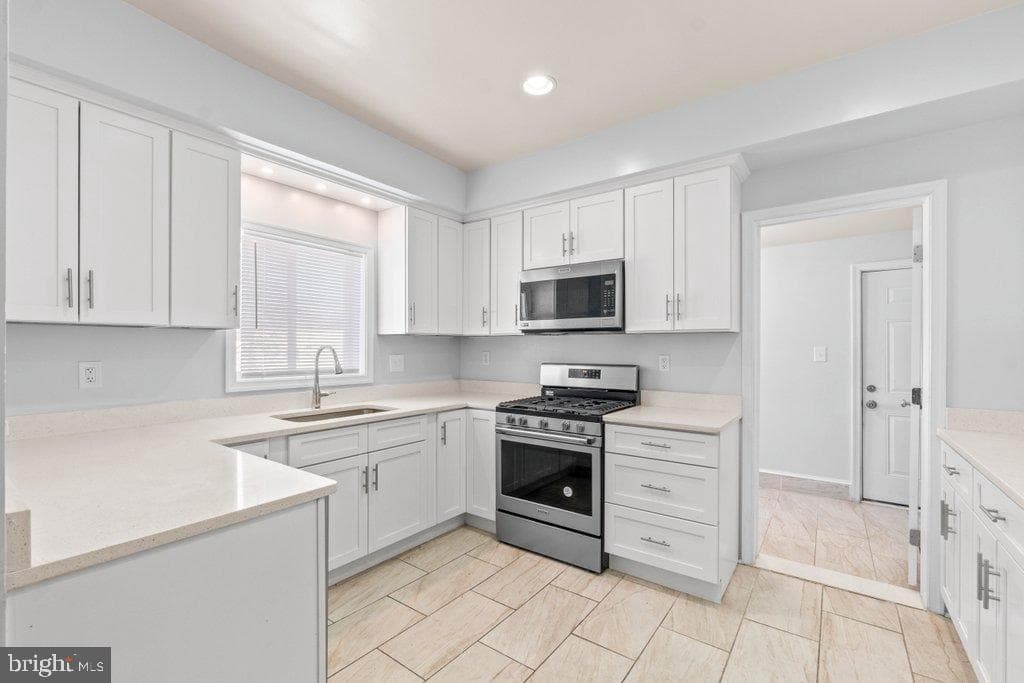 4919 Harford Rd photo 14