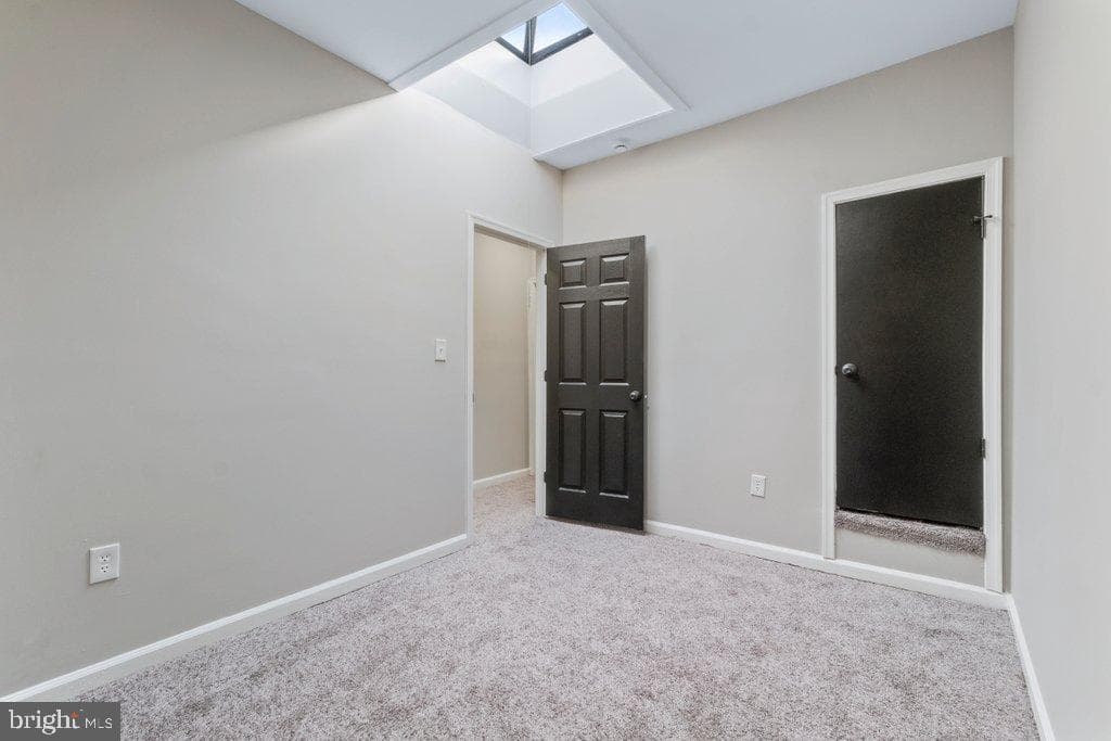 2108 Ashton Street photo 21