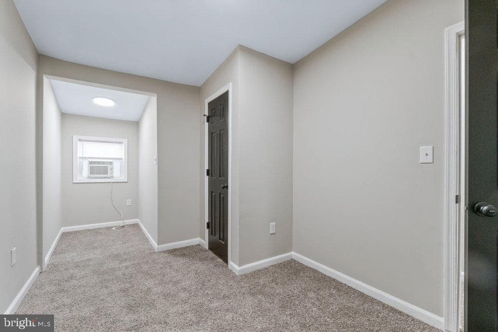2108 Ashton Street photo 22
