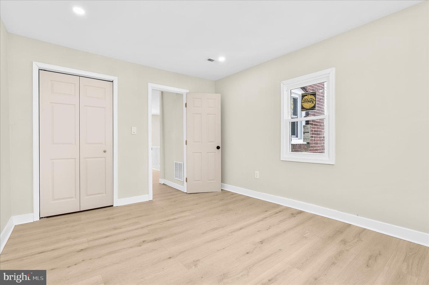 814 Jack St photo 24