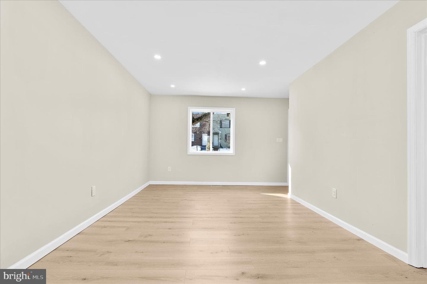 814 Jack St photo 7