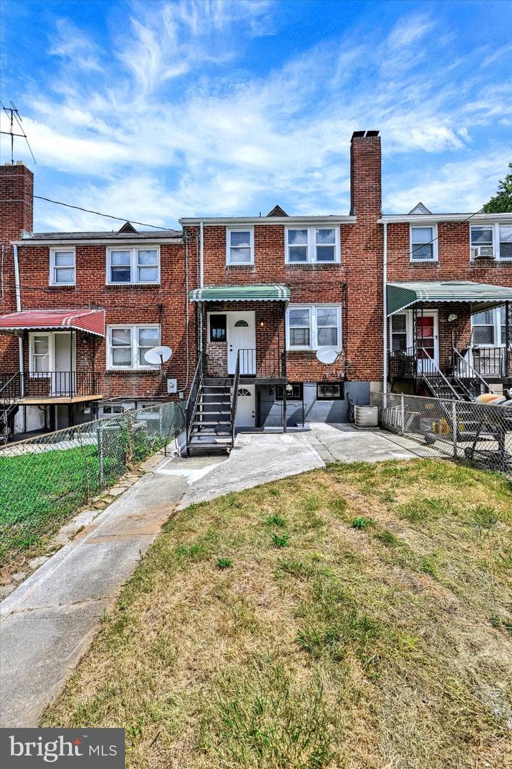 5404 Crismer Avenue photo 41