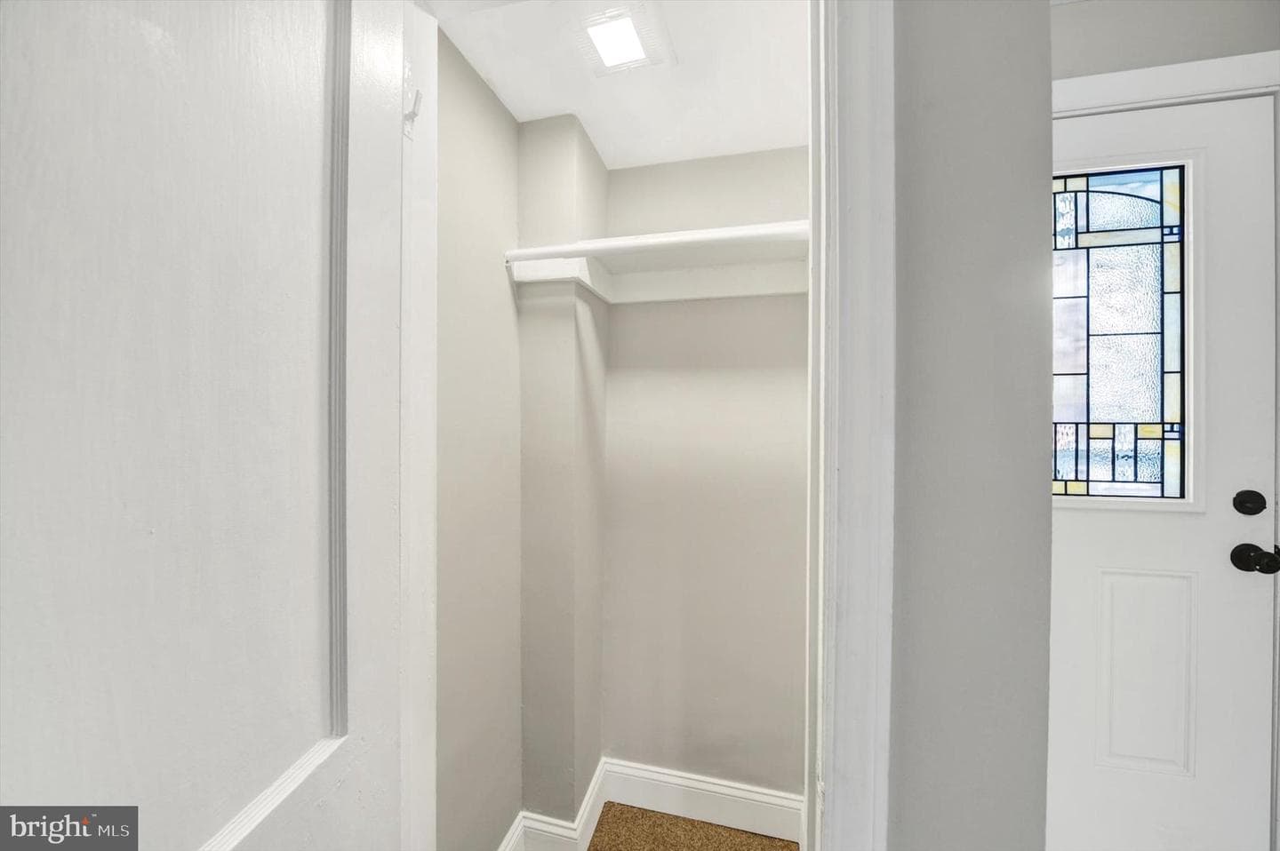 5404 Crismer Avenue photo 9