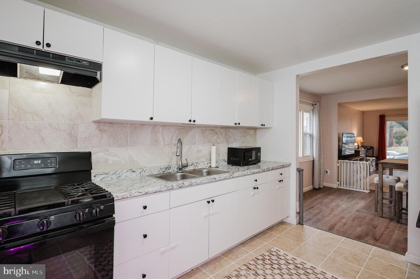5709 Anthony Avenue photo 14
