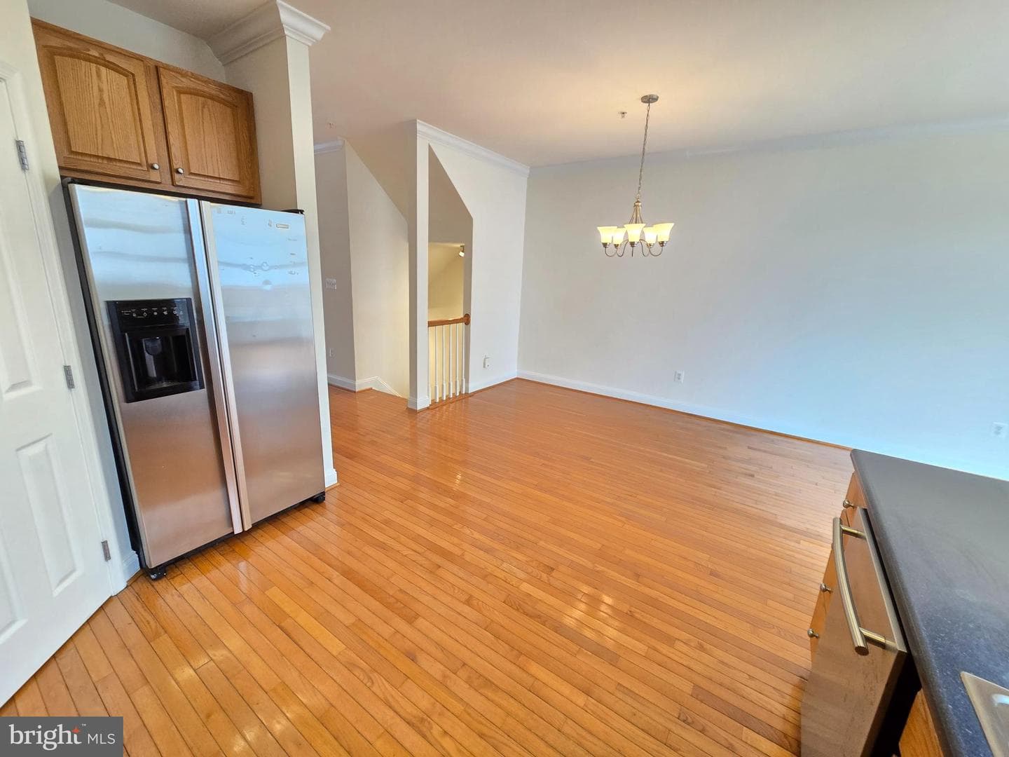 876 Ryan Street photo 7