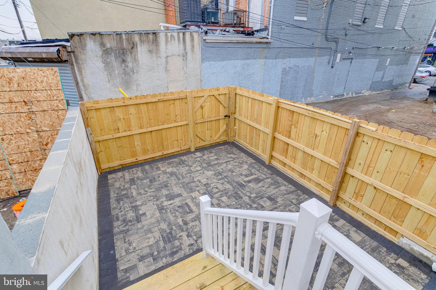 711 N Patterson Park Avenue photo 35