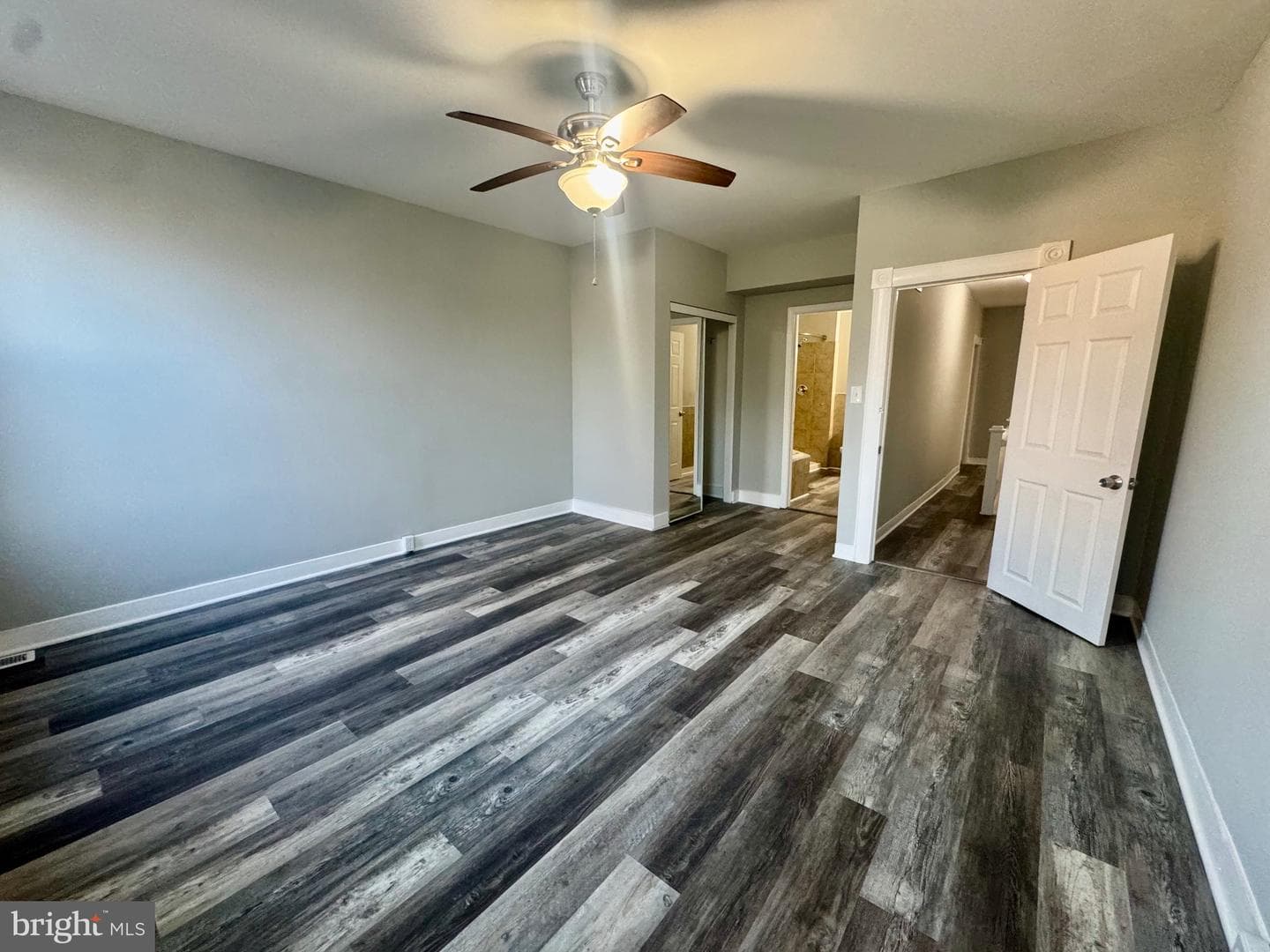 3003 Chelsea Ter photo 16