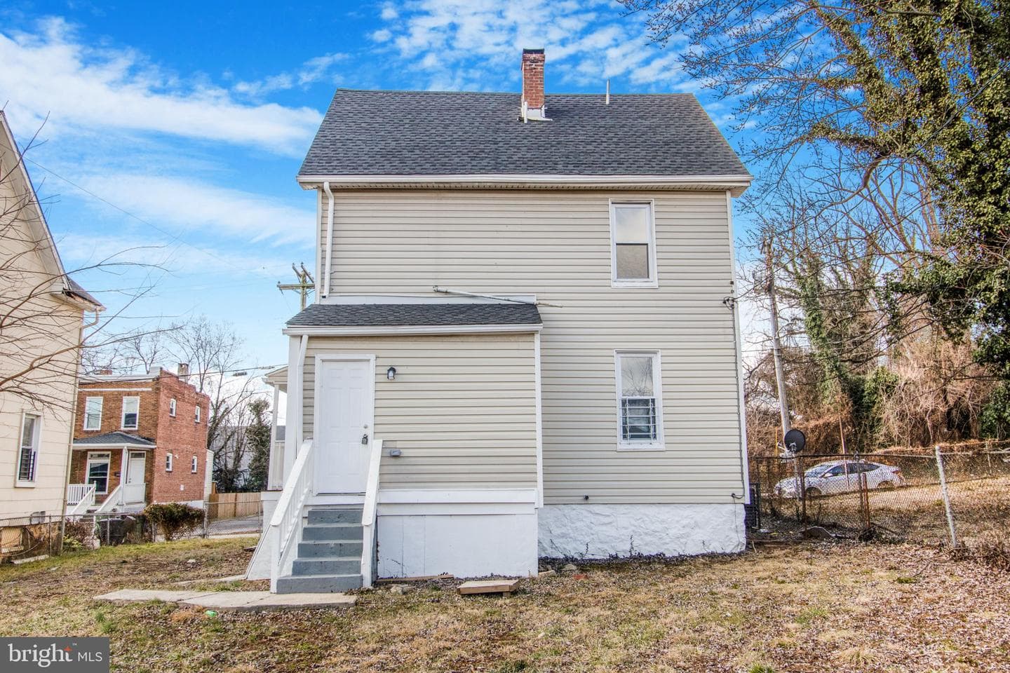 5327 Hamlin Ave photo 44
