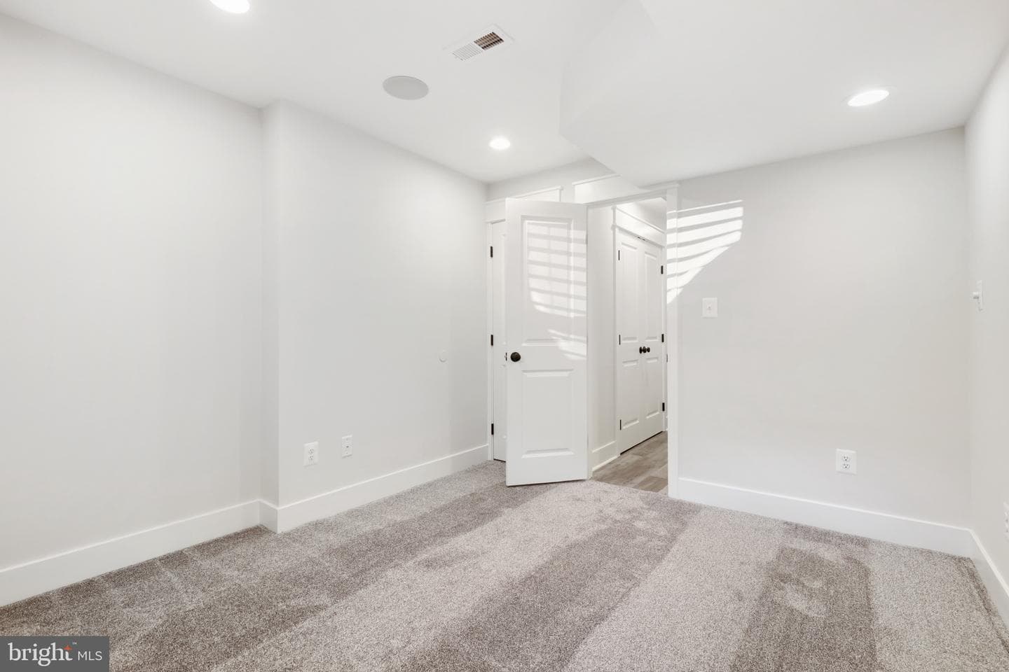 1327 Richardson Street photo 48
