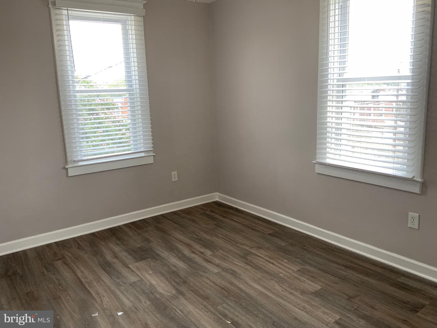 3114 Pelham Avenue photo 21