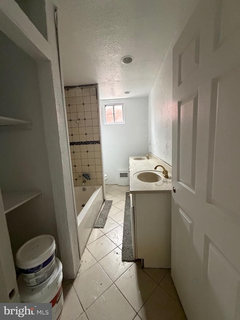 2220 Mount Holly Street photo 21
